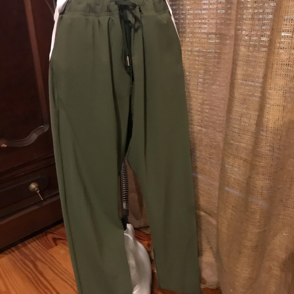 Zyia Everywhere pants